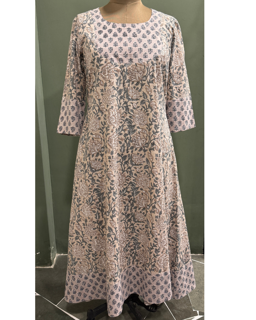 Cloudy Dove Cotton Kurthi